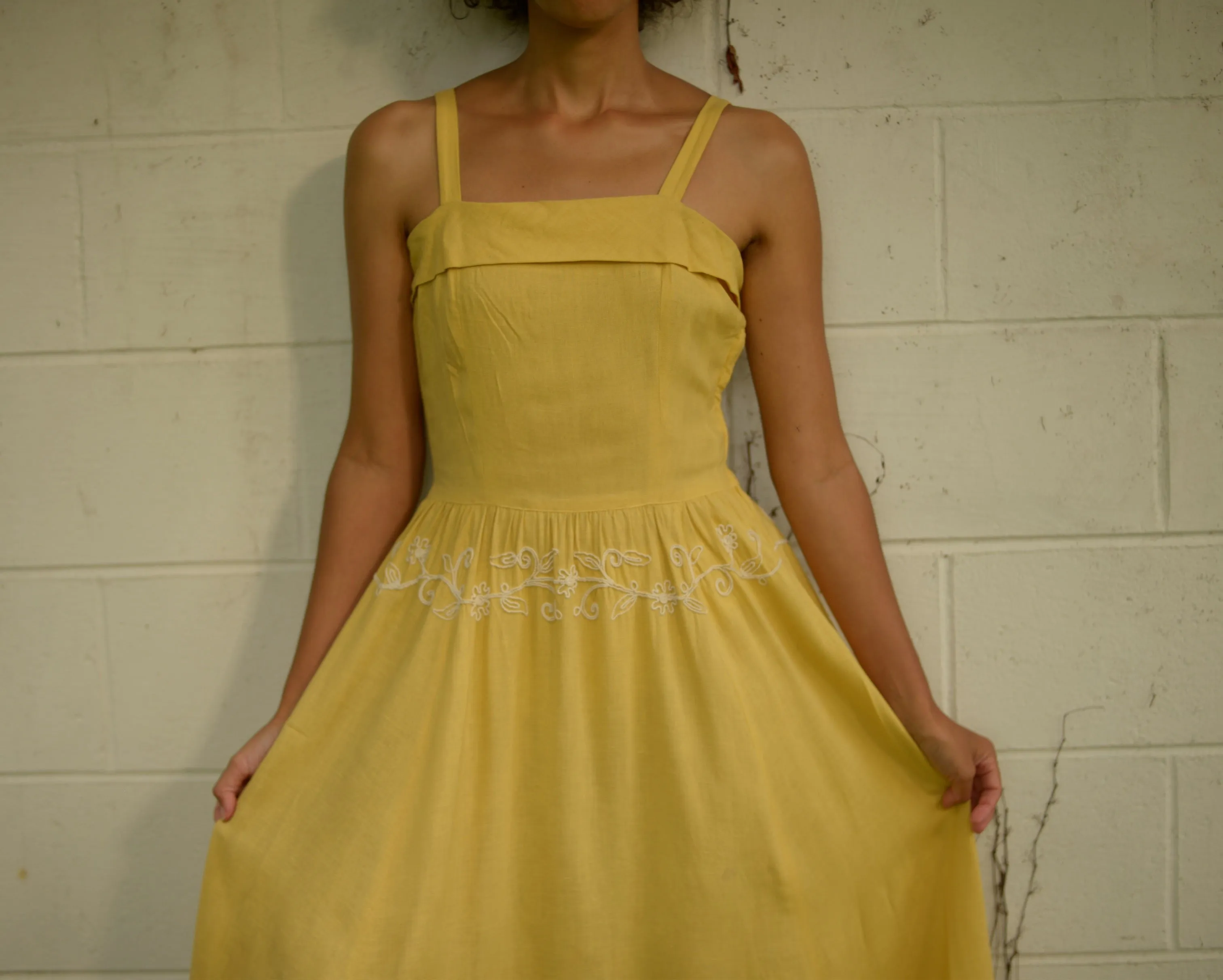 1940s yellow linen sun dress with embroidery detail, small-medium