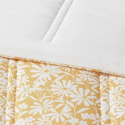 New - Room Essentials Comforter Lofty Year-Round Use Solid, Honey Yellow, Full/Queen